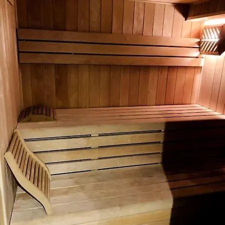 Appartement Triplex A Montmartre - Sauna Parijs