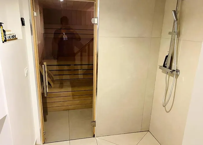 Triplex A Montmartre - Sauna Apartment *